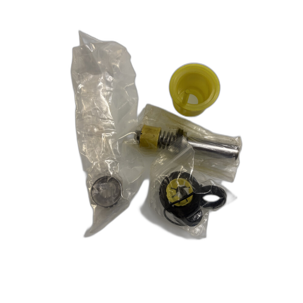 Repair Kit Master Cylinder Discovery to 1994, Range Rover Classic 1986-94 RTC5834